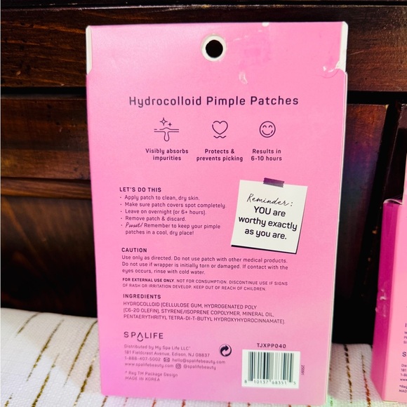 LAST SET!! SpaLife Dachshund Skincare Set – Pimple Patches + Undereye Masks 🐾✨ - Picture 4 of 7